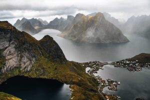 Lofoten Highlights malerische Landschaft - Norwegen Roadtrip