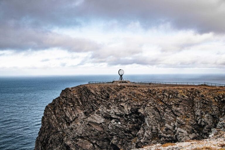 Atemberaubender Blick auf Nordkap-Klippe - Norwegen Roadtrip