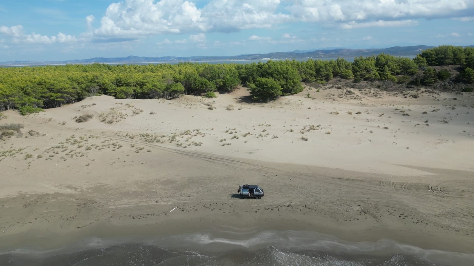 Wildcamping am Dalan Beach – Balkan Roadtrip