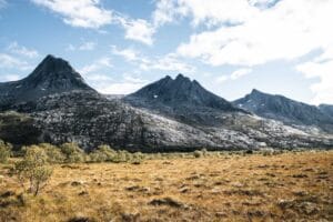 Landschaft der sieben Schwestern Gebirge - Norwegen Roadtrip