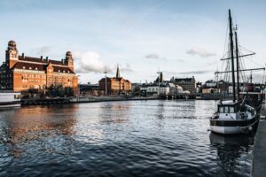 Malm&ouml; Hafen bei Sonnenuntergang - Schweden Roadtrip