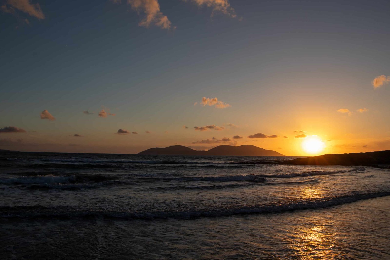 Sonnenuntergang am Dalan Beach – Balkan Roadtrip