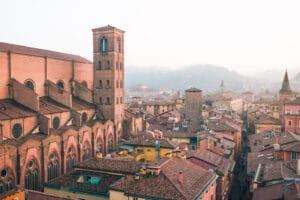 Bologna Sehenswürdigkeiten: Highlights und Tipps für den perfekten Städtetrip