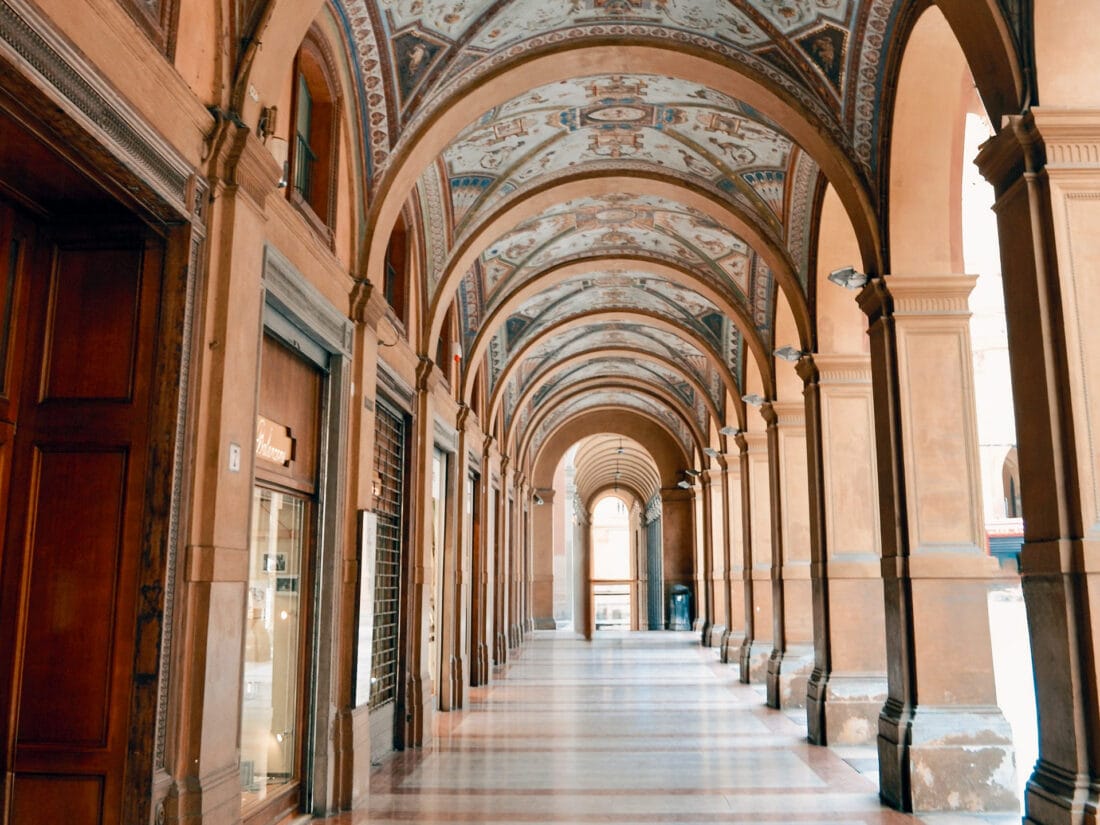 Die Arkaden von Bologna - Das Wahrzeichen der Stadt-2
