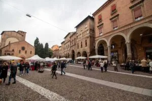 Stadtplatz Bologna