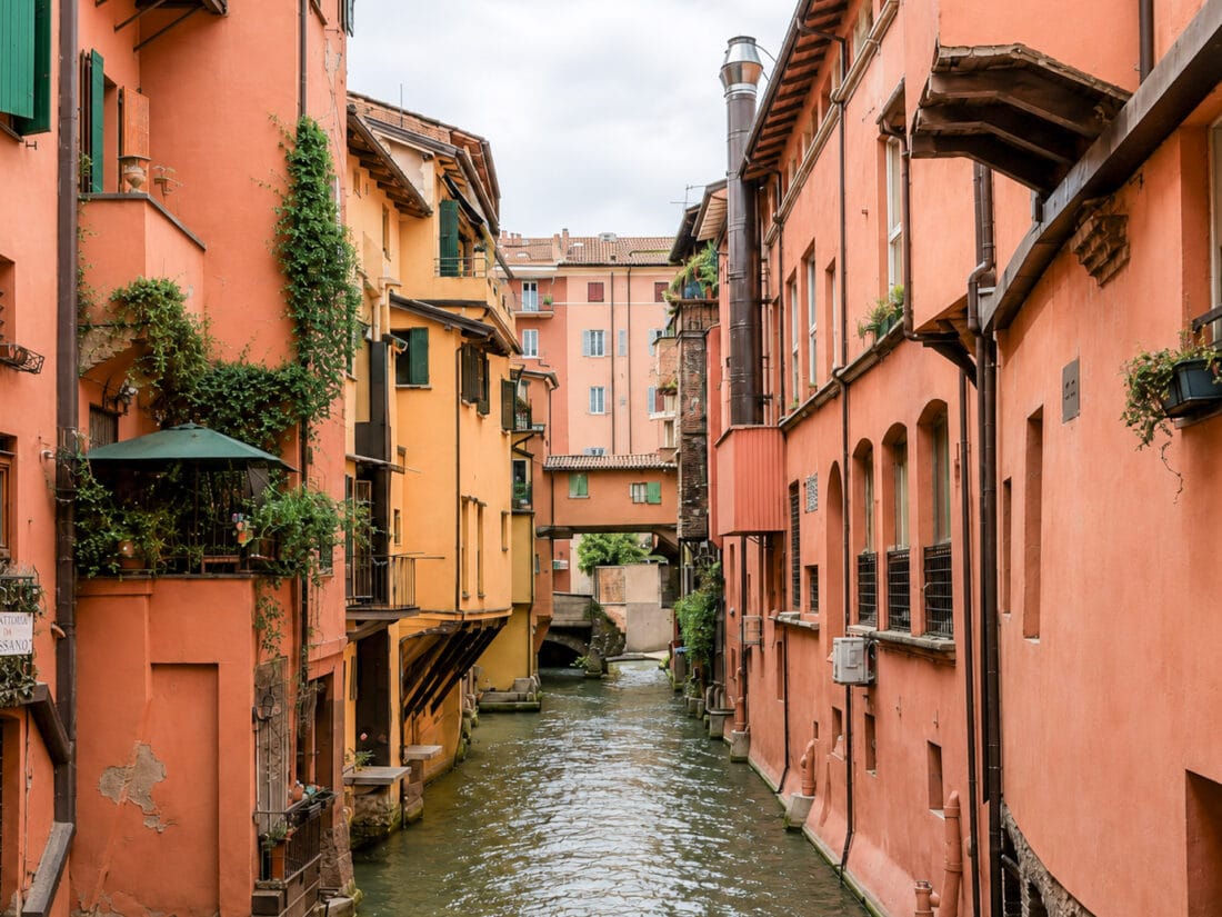 Via Piella Versteckte Kanaele in Bologna