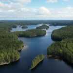 Finnische Seenlandschaft mit Wäldern - Finnland Rundreise - Reiseziele im August
