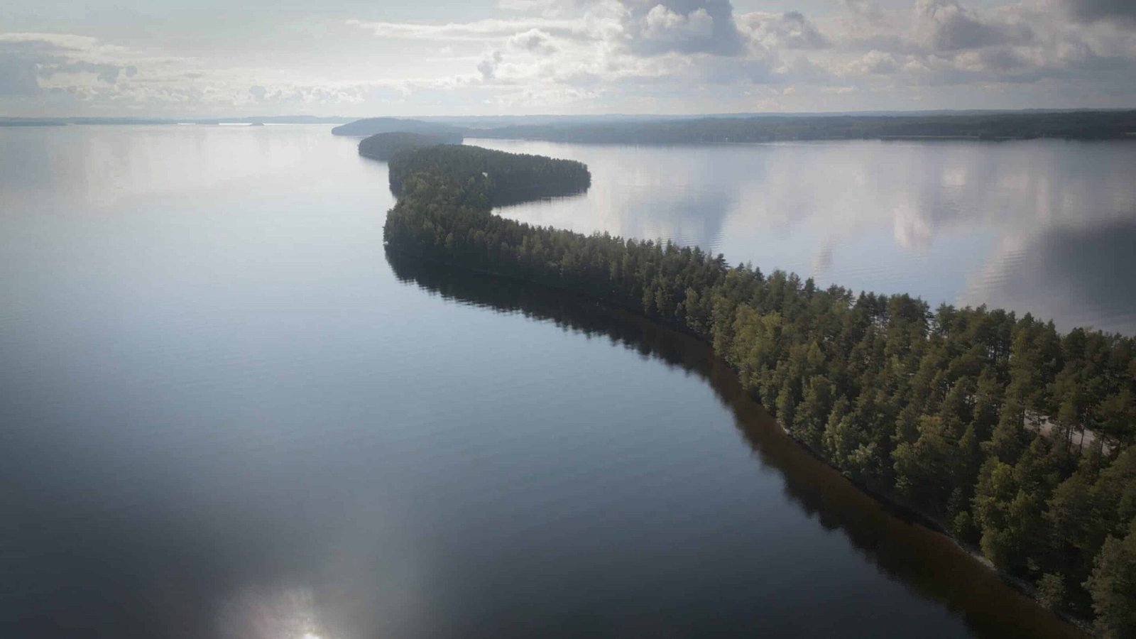 Strasse Pulkkilanharju aus der Luft - Finnland Rundreise