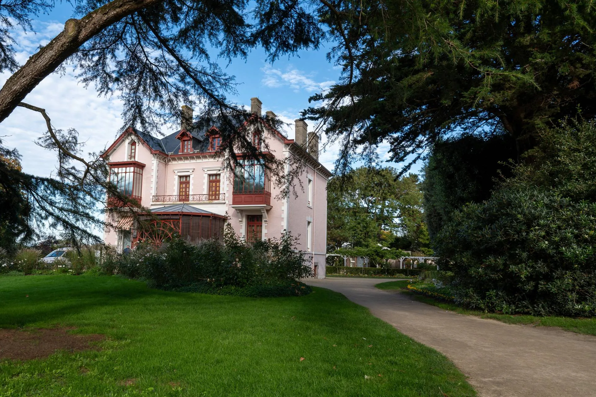 Granville Museum Christian Dior