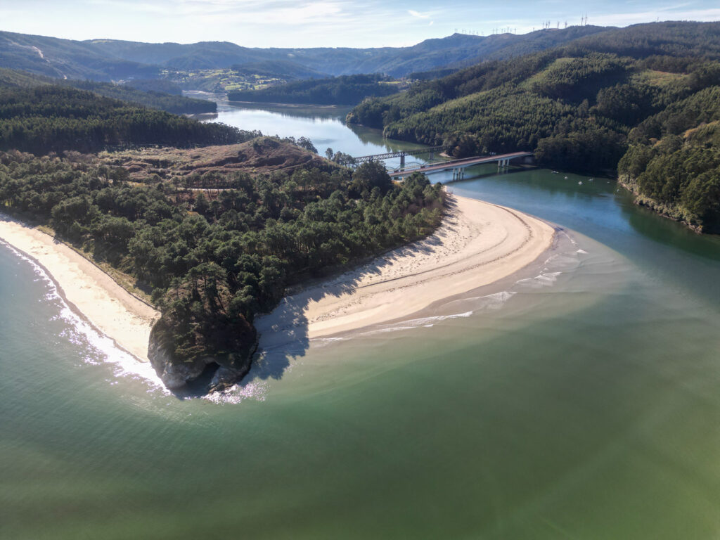 Praia de Area Longa