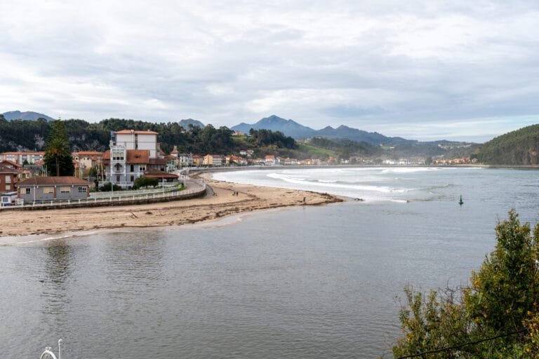 Promenade Ribadesella Sehenswürdigkeiten