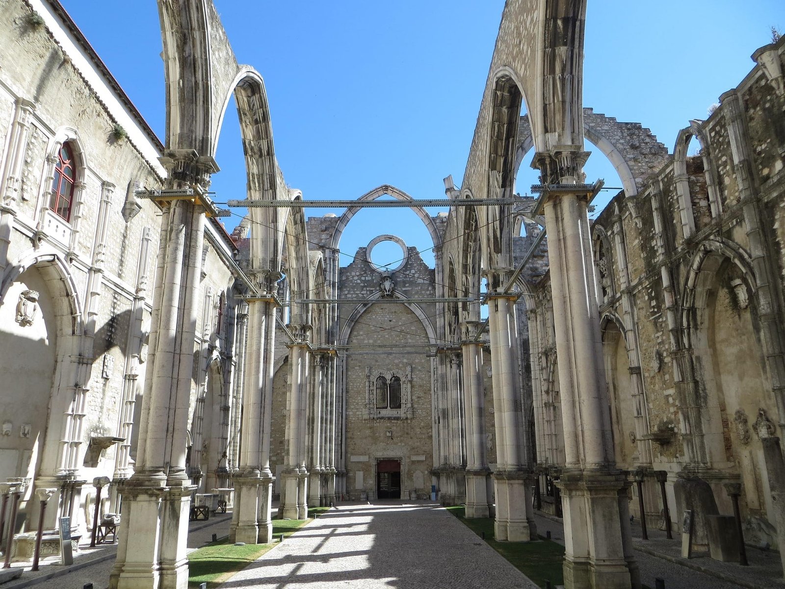 Convento do Carmo – Lissabon Sehenswürdigkeiten