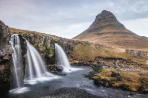 Kirkjufellsfoss & Berg Kirkjufell - Halbinsel Snæfellsnes