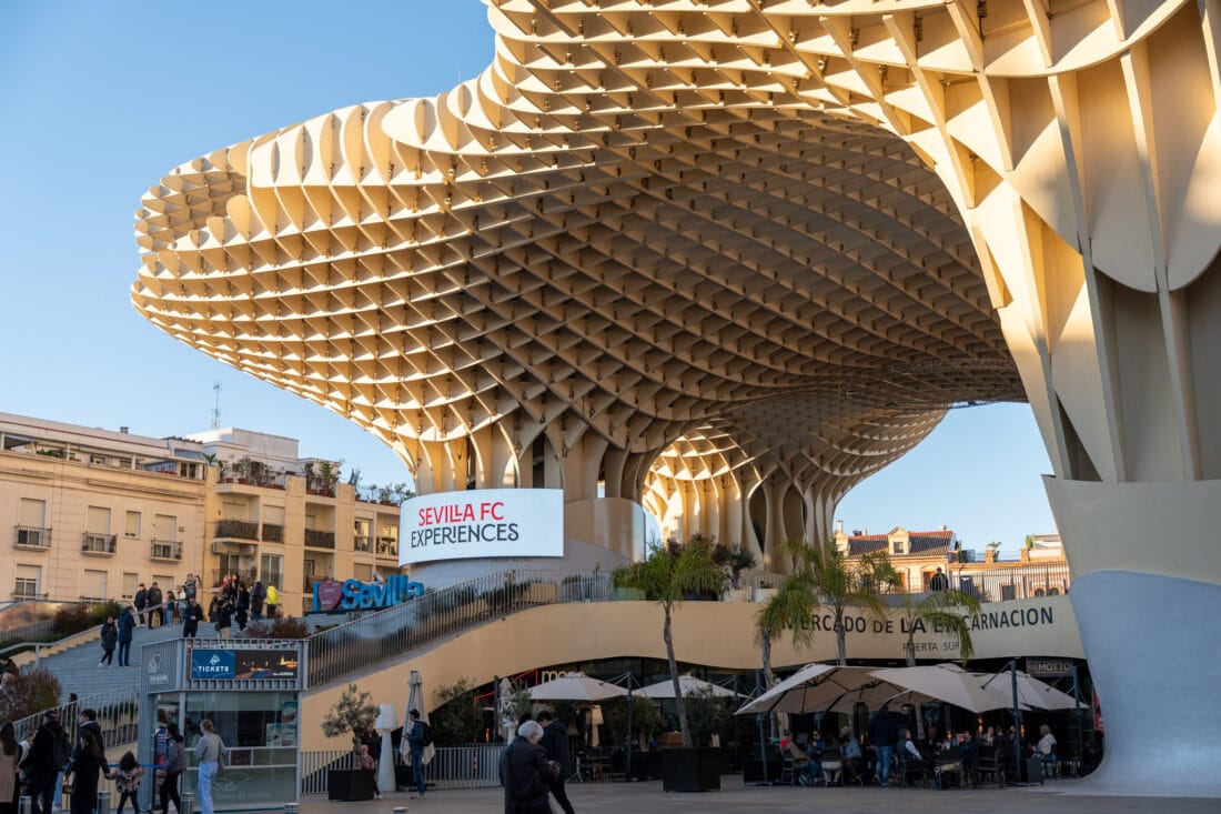 Metropol Parasol (Las Setas) – modernes Bauwerk im Zentrum von Sevilla
