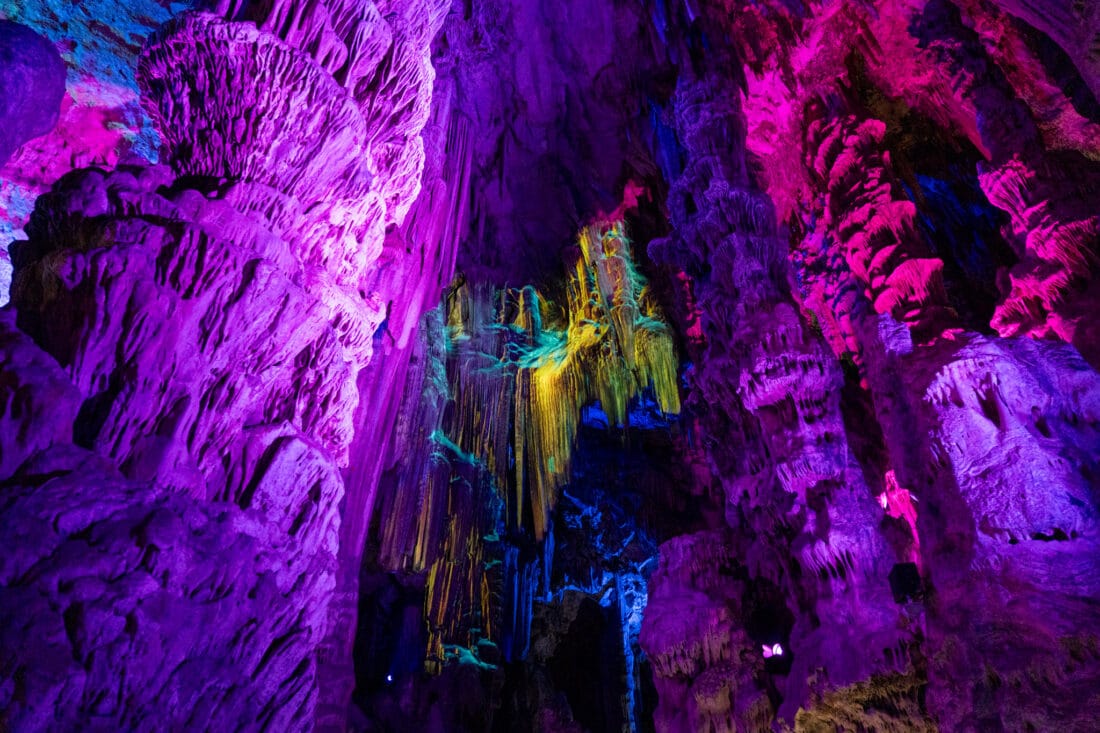 Gibraltar Sehenswürdigkeiten - St. Michael’s Cave Tropfsteinhöhle im Felsen