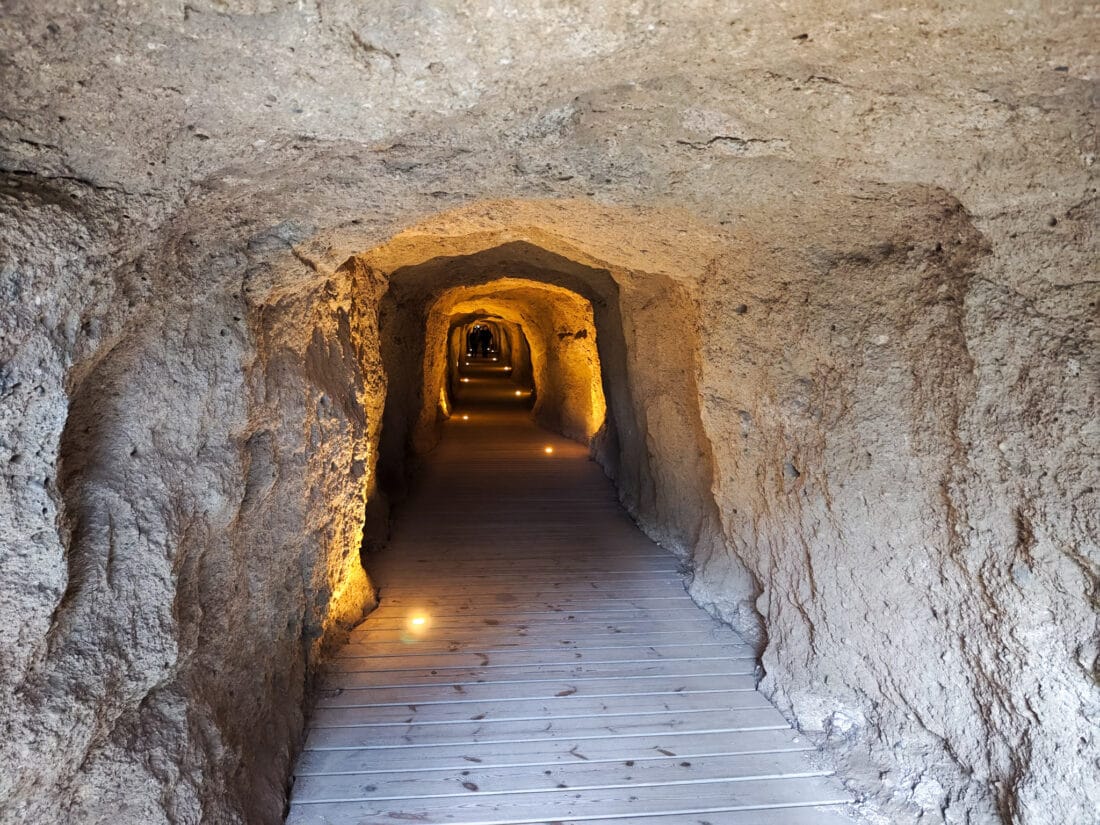Tunnel zum Eingang vom Caminito del Rey